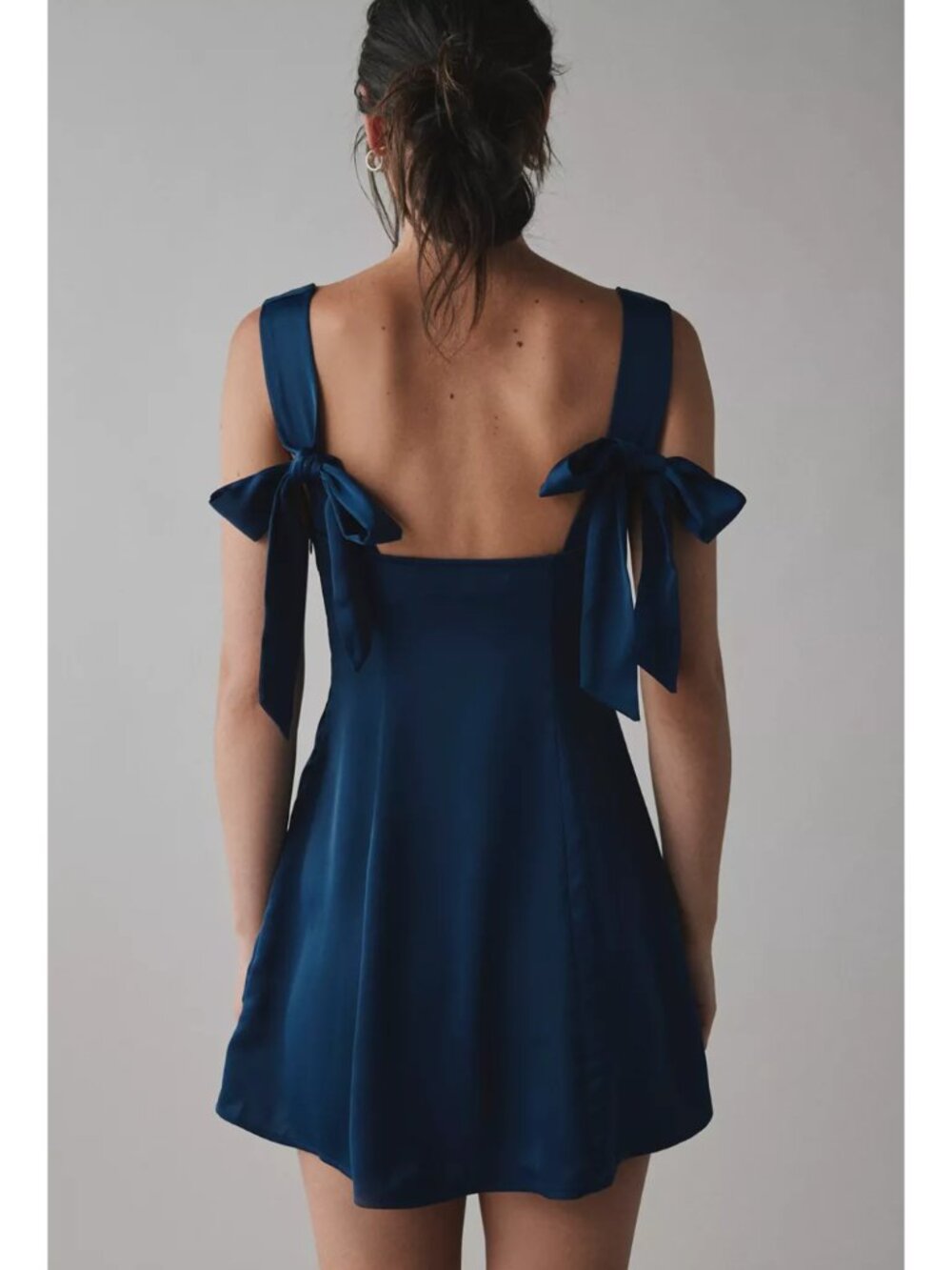 UO Bri Double Bow Satin Mini Dress Navy - Picture 5 of 5